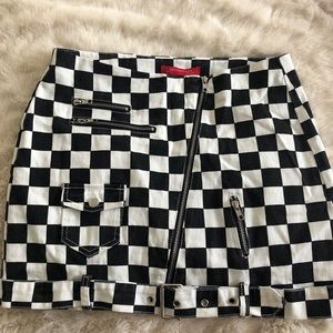Forever 21 checkered mini skirt